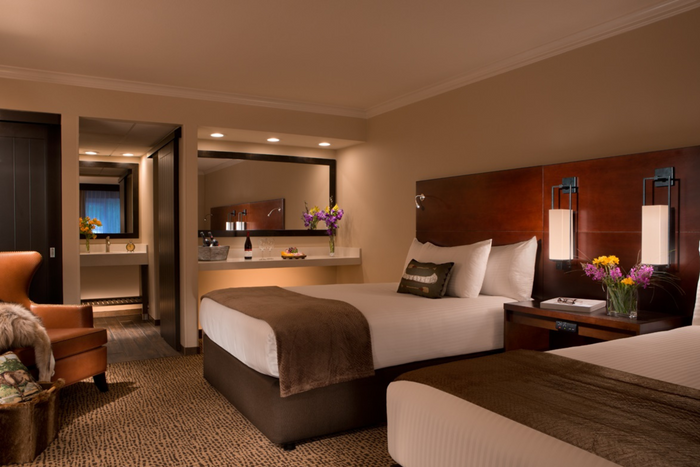 Lakefront Anchorage Hotel Image