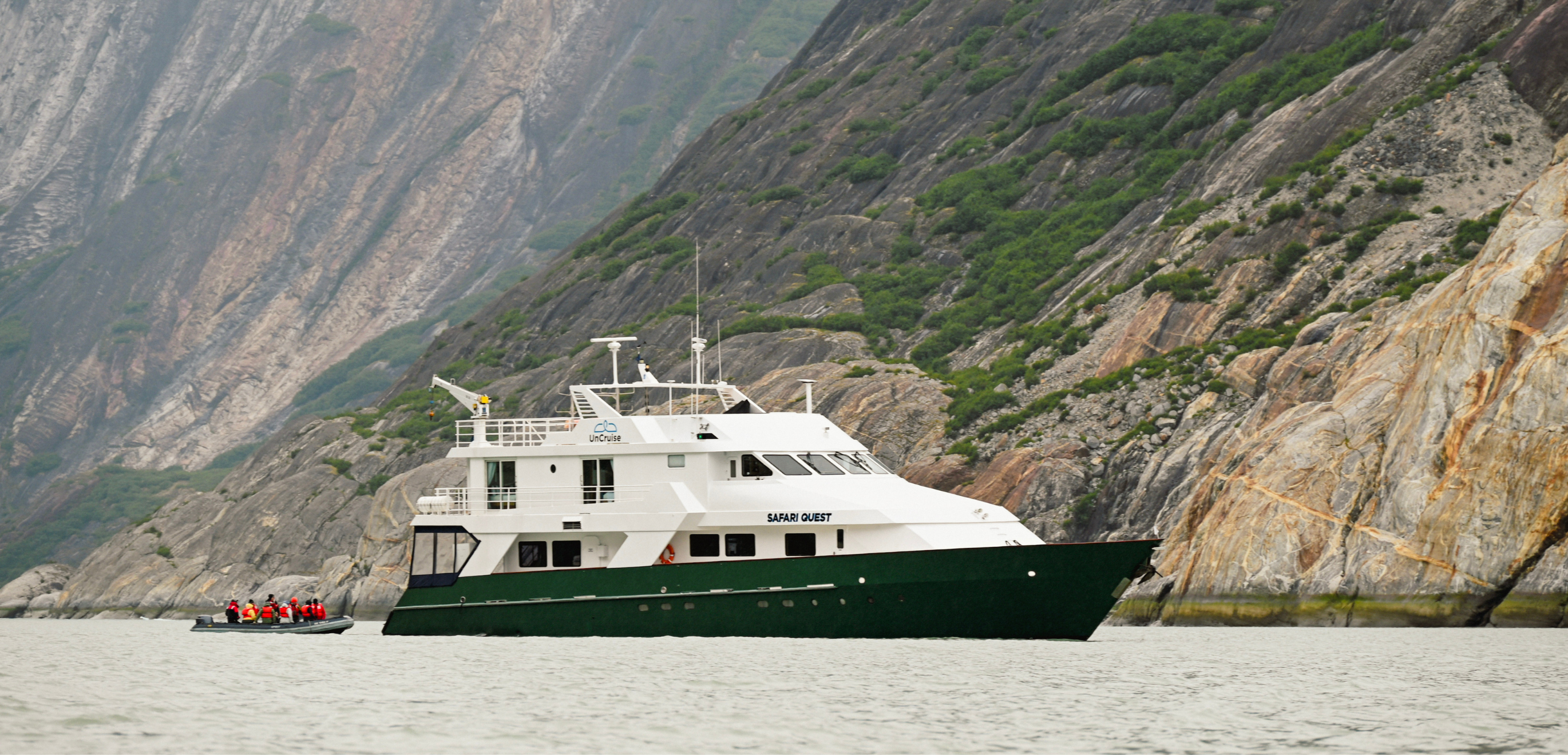 Safari Quest-UnCruise Adventures 