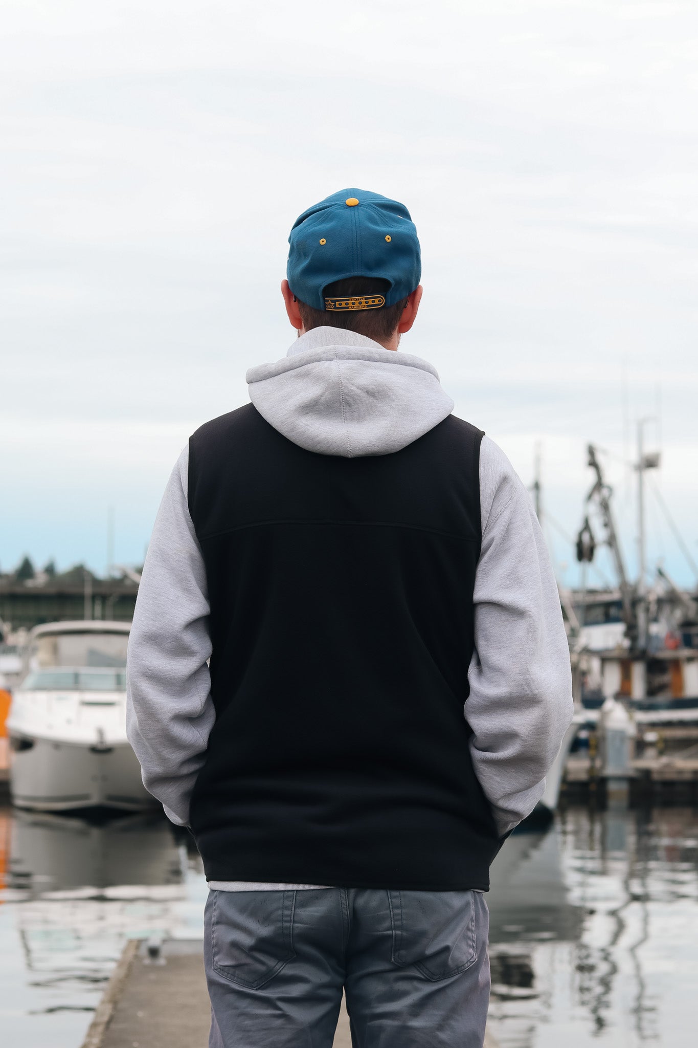 KAVU West Vest